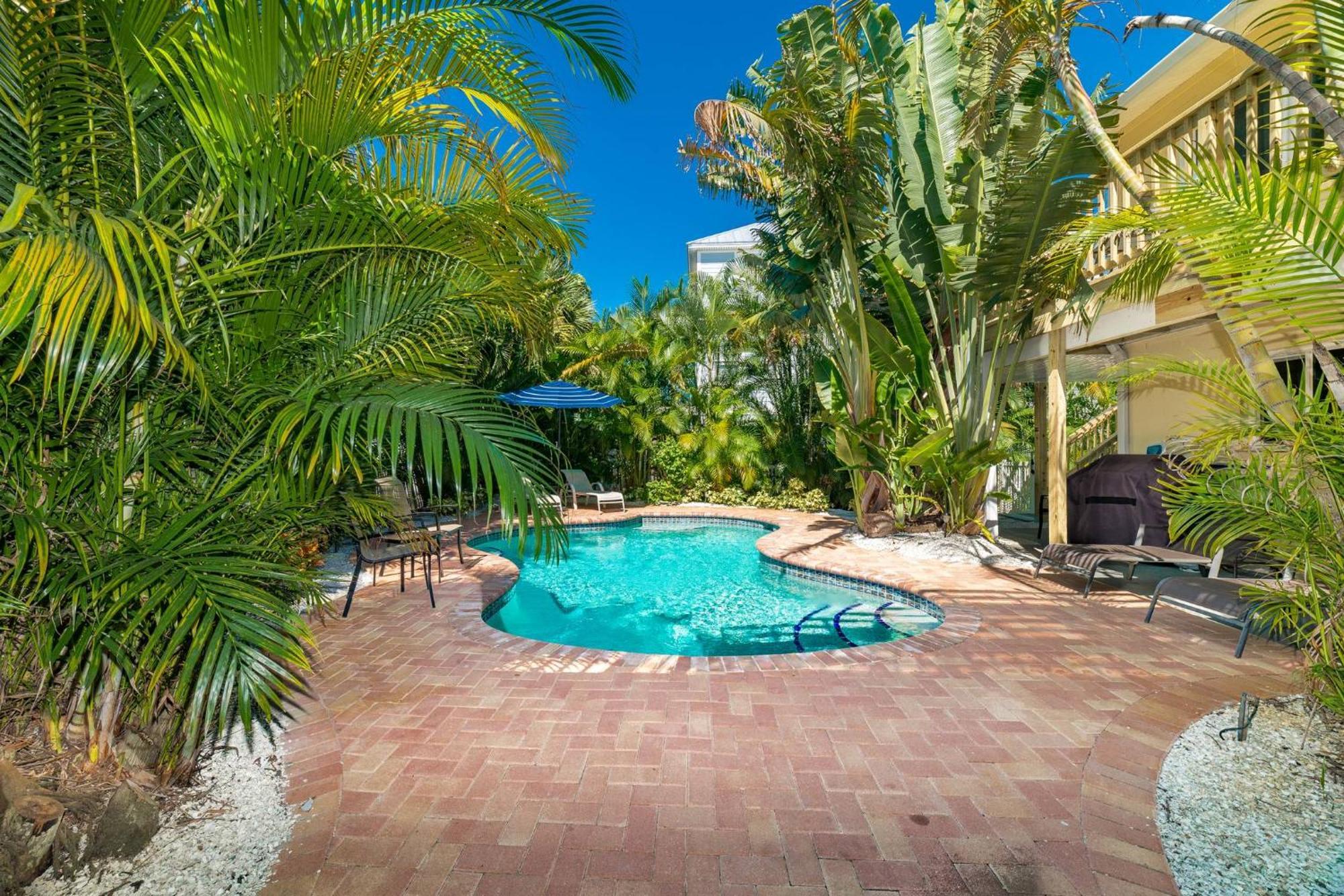Island Girl West - Heated Pool Porches Beach Gear Walk To Beach Holmes Beach Exterior foto